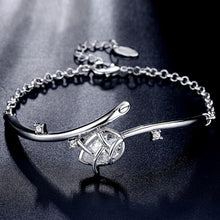 3.44 Carat Pear Cut Simulated CZ Stone Tulip Bracelet - White Gole / Gold