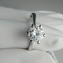 Classic Sparkling Solitaire 1 carat Cubic Zirconia Ring